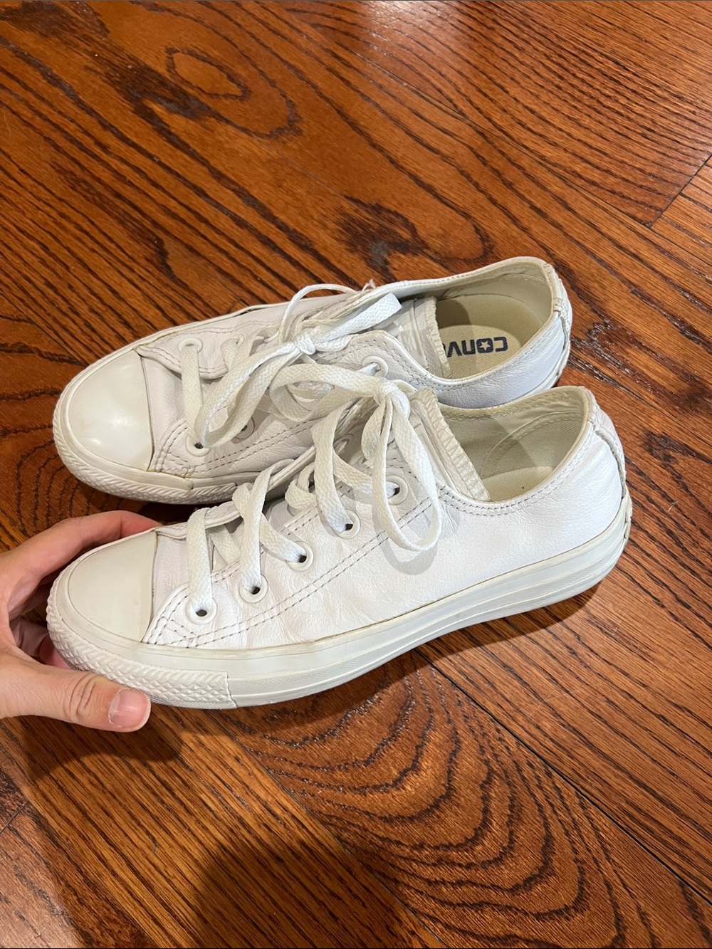 Converse White Low-Top Leather Sneakers - Classic Casual